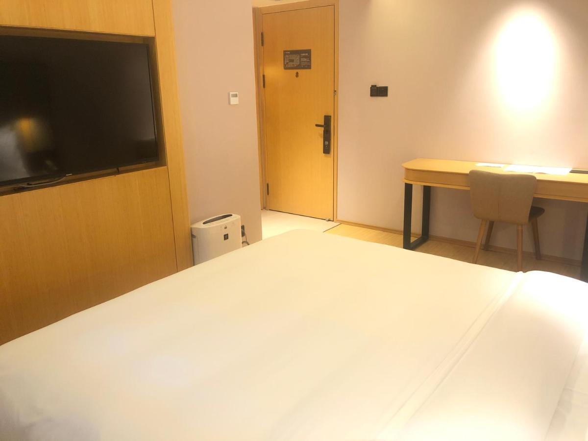 Ji Hotel Shanghai Exterior photo